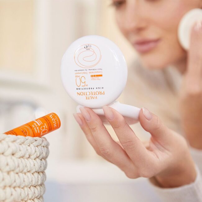 AVENE-SOLAR-COMPACTO-SPF50-TONO-ARENA-X-10GR-2.jpg AVENE-SOLAR-COMPACTO-SPF50-TONO-ARENA-X-10GR-2.jpg